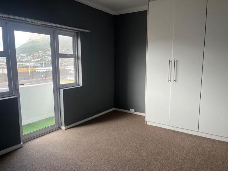 To Let 2 Bedroom Property for Rent in Fish Hoek Western Cape